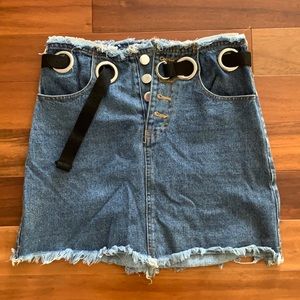 Medium wash jean skirt (XS)